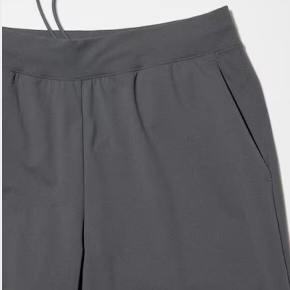 Women's Ultra Stretch AIRism Jogger Pants - Picture 4 of 4